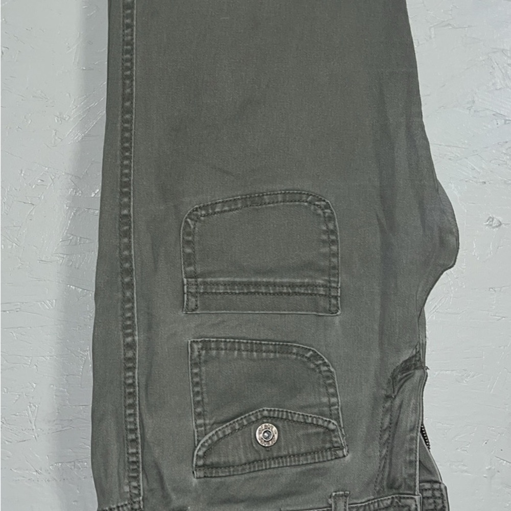 Women's Gray Cargo Pants